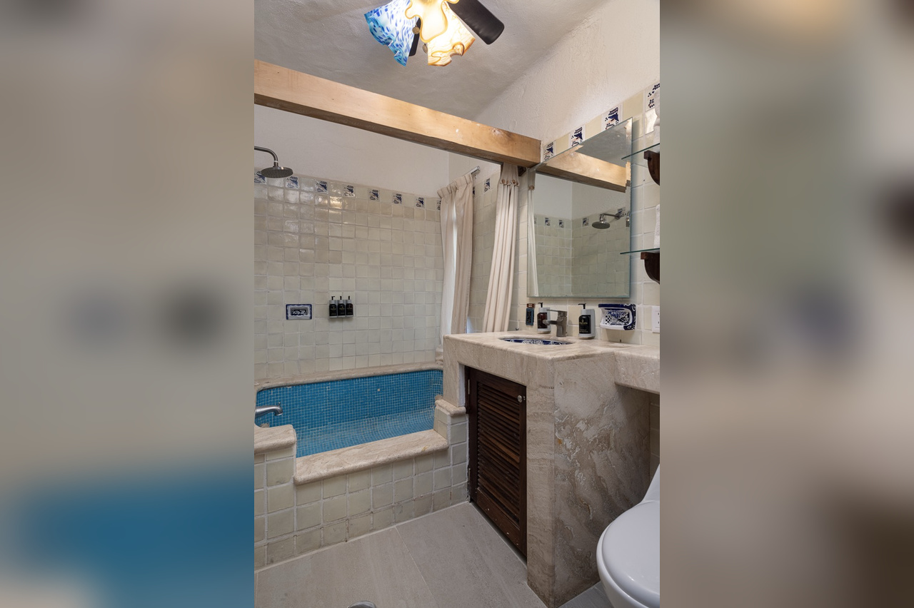 4B Bathroom 1 2025
